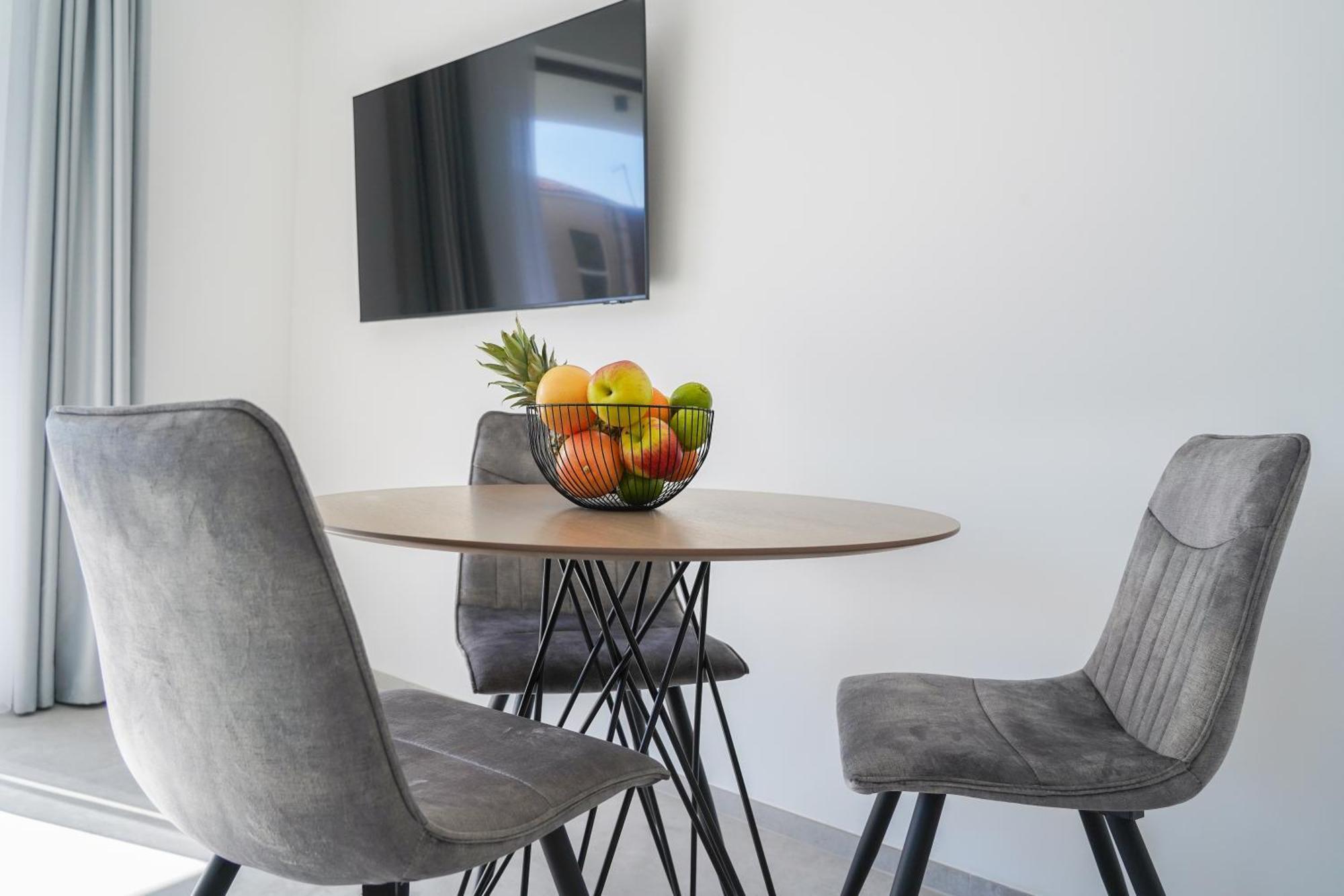 Apartmani Pino 1 Baška Voda المظهر الخارجي الصورة