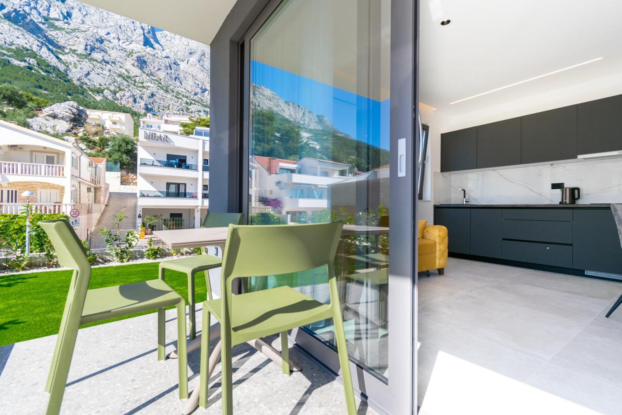 Apartmani Pino 1 Baška Voda المظهر الخارجي الصورة